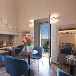 Al Console Luxury 4* Monopoli