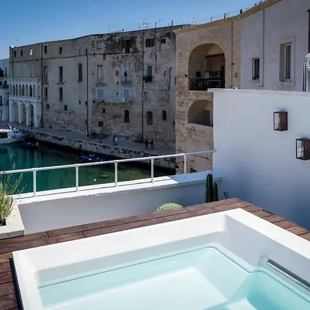 Al Console Luxury 4* Monopoli