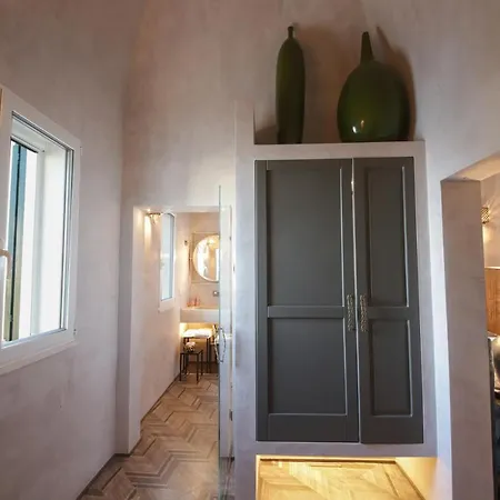 Al Console Luxury Guest house