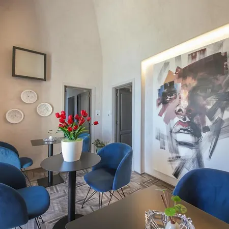 Al Console Luxury Guest house 4*