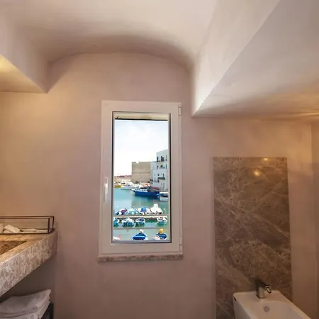 Al Console Luxury Guest house 4*