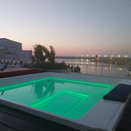 Al Console Luxury ゲストハウス 4*