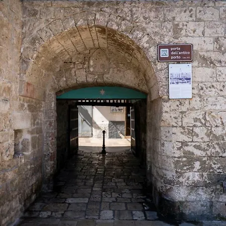 招待所 Al Console Luxury 4*