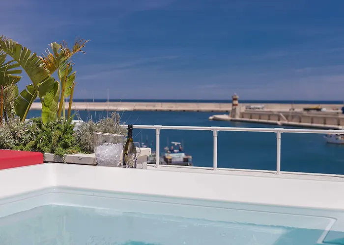 Al Console Luxury 4* Monopoli